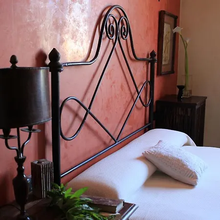 Дом отдыха Luxury House In The Heart Of Tenerife Сан-Кристобаль-де-Ла-Лагуна